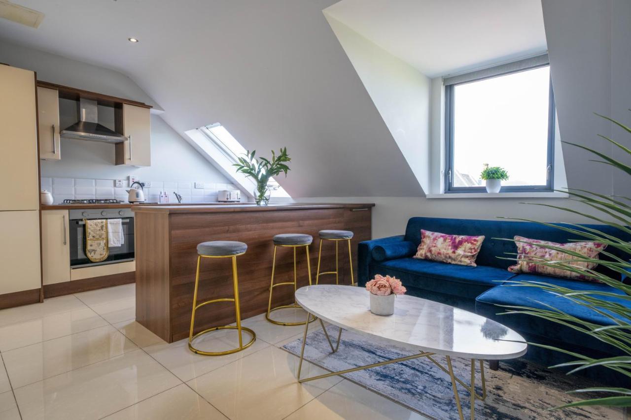 Three Bed Apartment Sleeps 5 In Botanic بلفاست المظهر الخارجي الصورة
