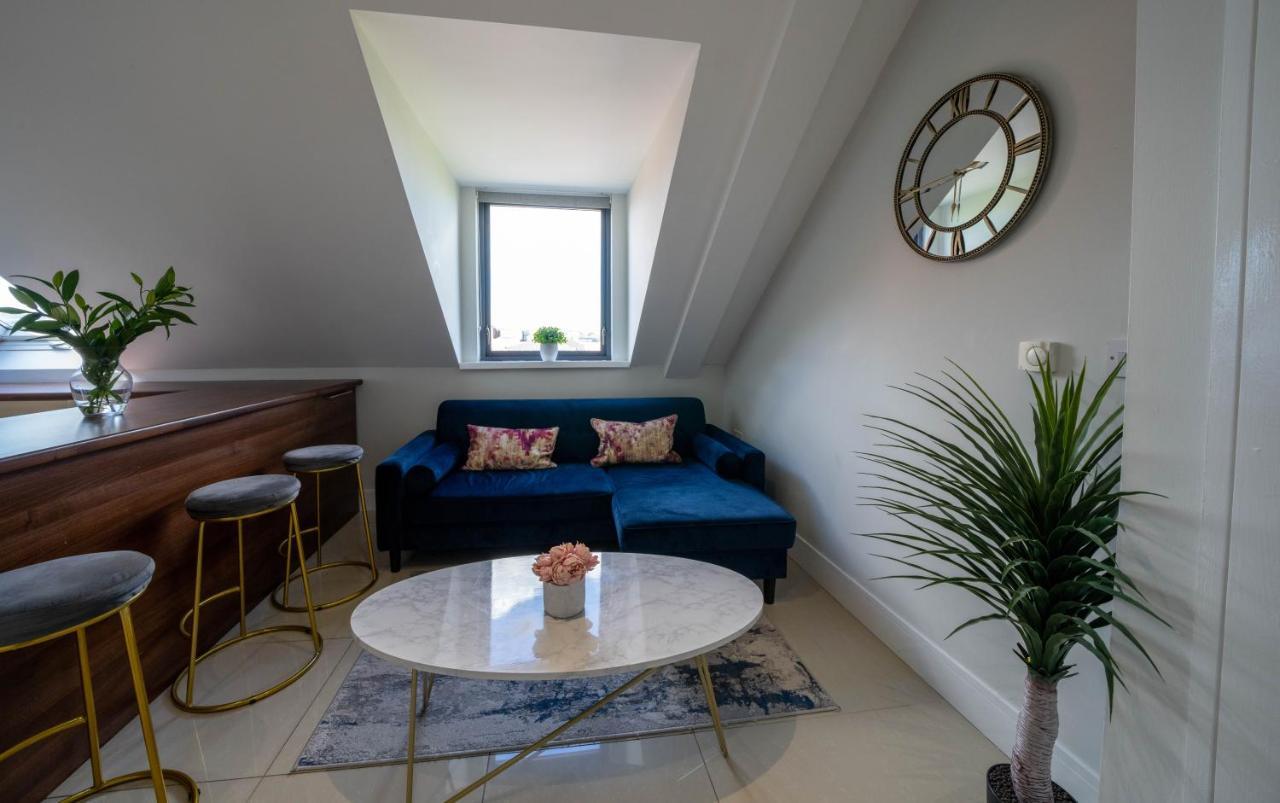 Three Bed Apartment Sleeps 5 In Botanic بلفاست المظهر الخارجي الصورة